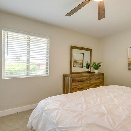 Sun City Retreat With Patio Near Golfing And Hiking! Exterior foto